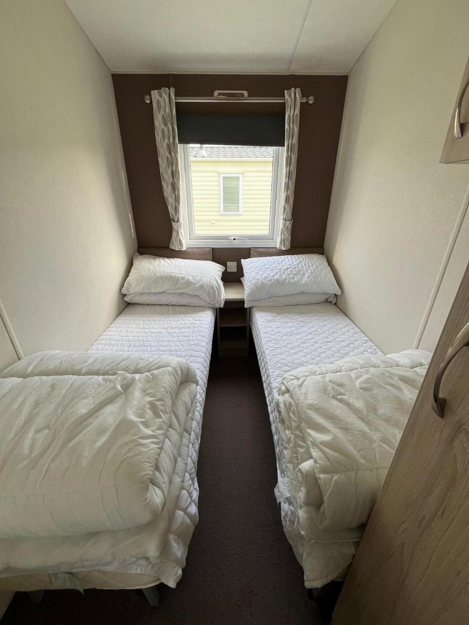 Ormesby 8, Haven Holiday Park, Caister - Four Bedroom, Sleeps 8, Pets Welcome - 2 Minutes From The Beach! Great Yarmouth Ngoại thất bức ảnh